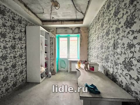 Продается 3-комнатная квартира в Приморском районе