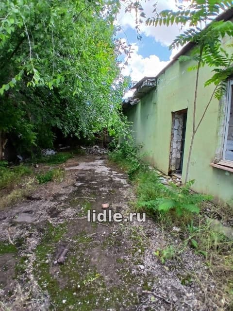 Продается отдельностоящее нежилое помещение под любой вид деятельности.